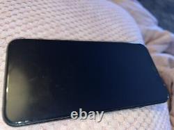 Apple iPhone 11 Pro Max 256GB Midnight Green (Unlocked) A2218 (CDMA + GSM)