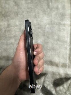 Apple iPhone 15 Pro Max 1TB Black Titanium Unlocked (Brand New) (No Box)