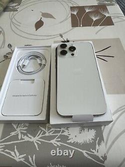 Apple iPhone 15 Pro Max 256GB White Titanium UnlockedNEWWITH APPLE WARRANTY