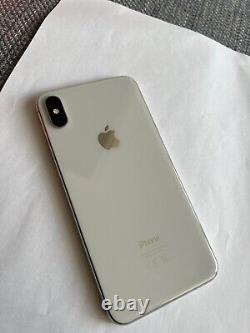 IPhone XS Max 64gb Silver Unlocked Used, Very Good Full Working Condition